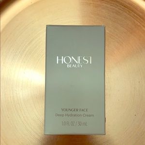 Honest Beauty Younger Face Cream